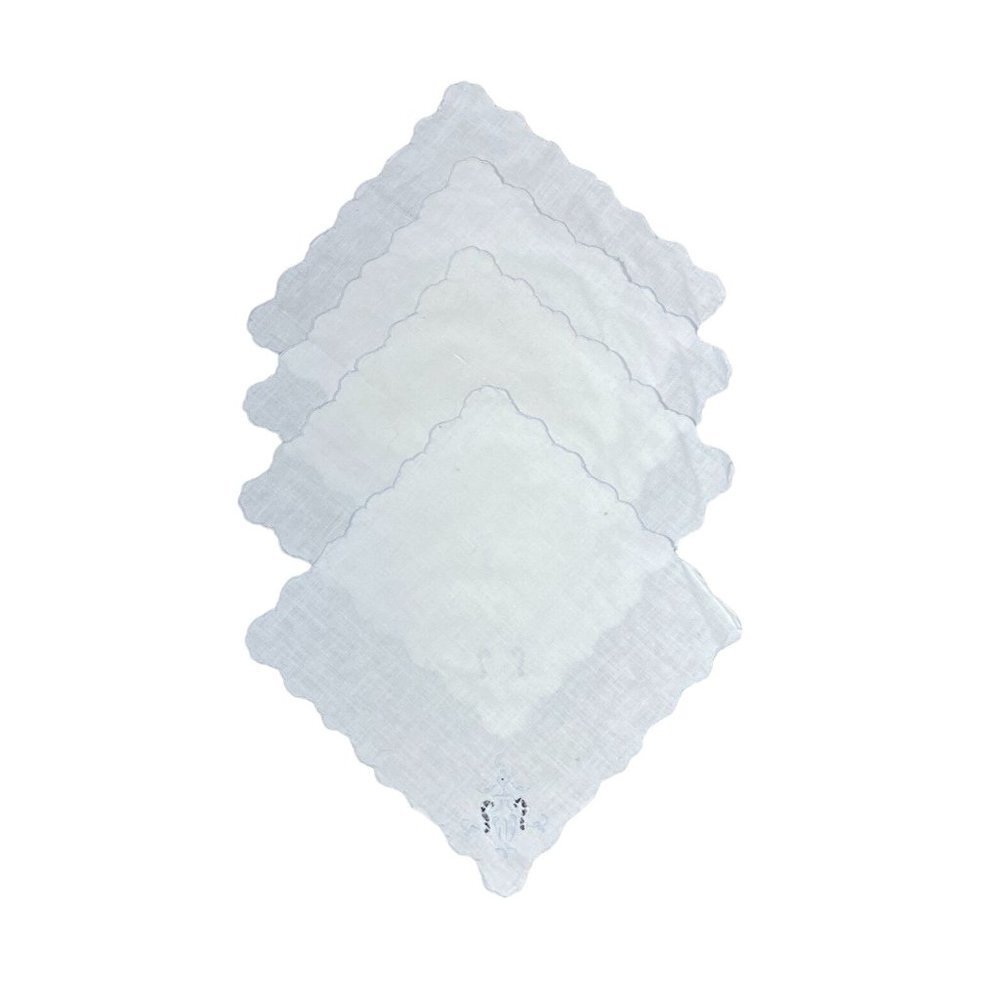 4 Vintage Cutwork Embroidery Linen Napkins Light Blue White 10" X 10.5" (READ)